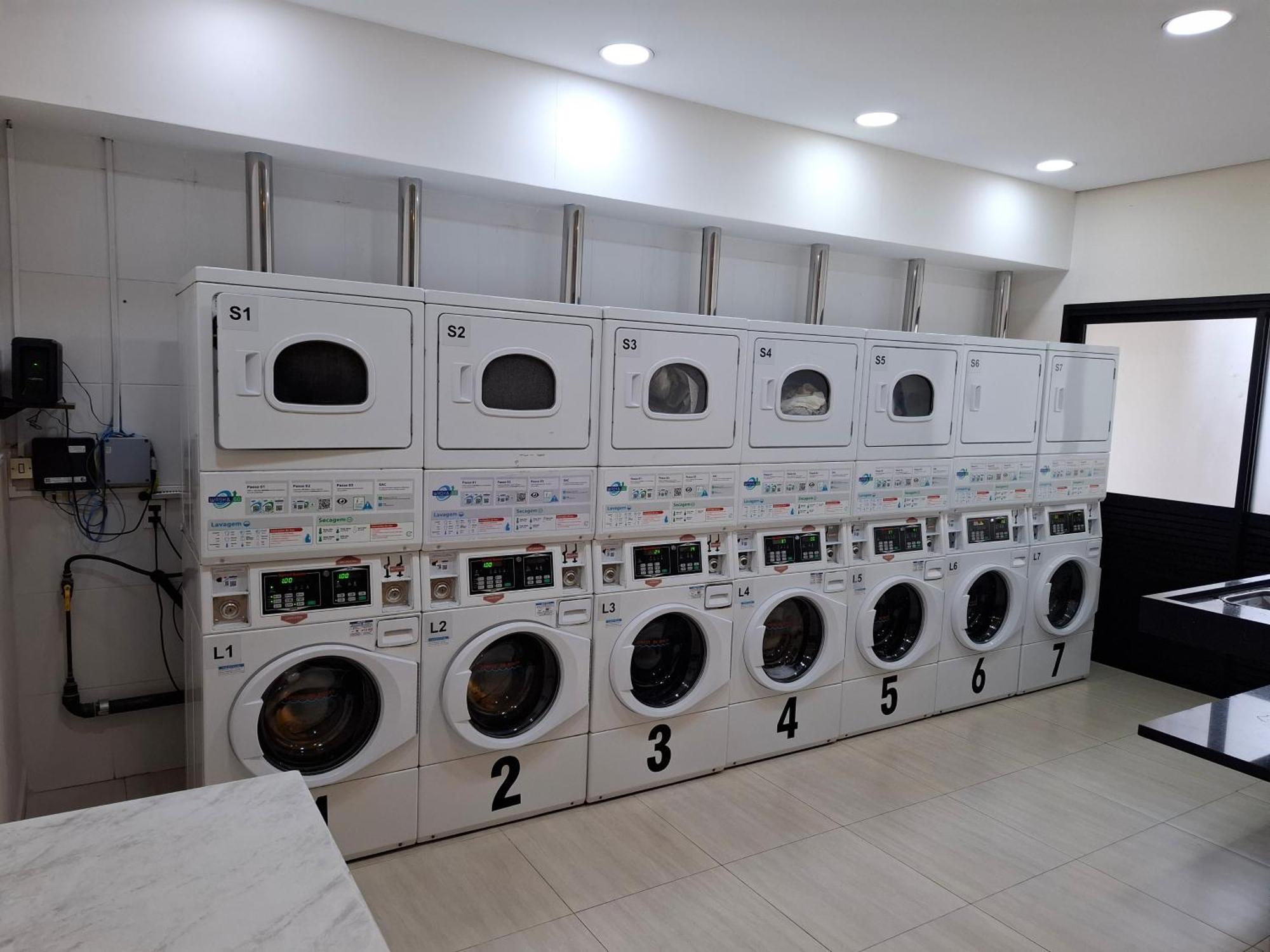 Conjunto Estudio e Duplex Selenita Barueri Bagian luar foto